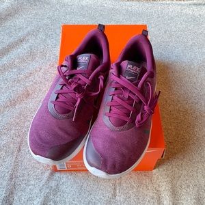 NWT Nike Flex Shoes